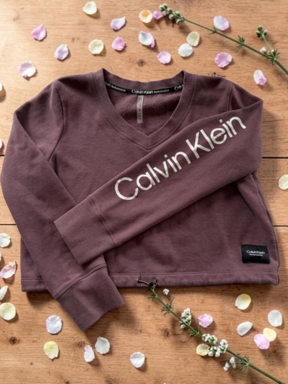 Calvin Klein Performance Cropped Sweatshirt Women L Purple V-Neck Logo Sleeve